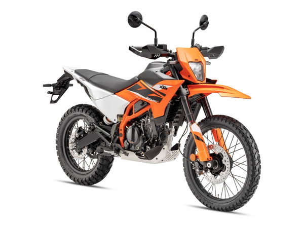 The KTM 125 Enduro R