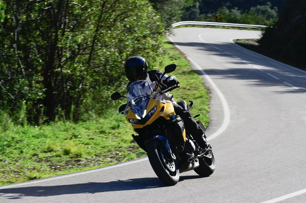 Cornering on the Tiger Sport 800