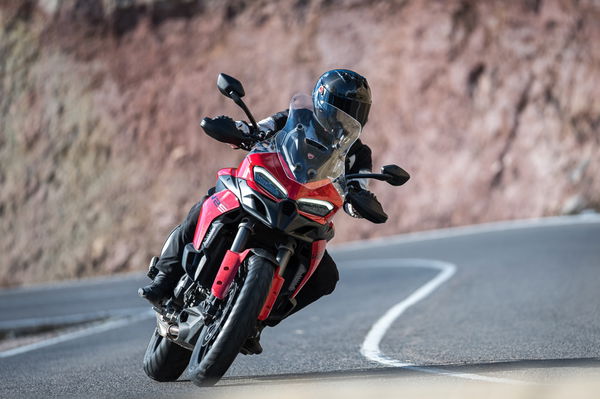 Cornering on the Multistrada V4 S