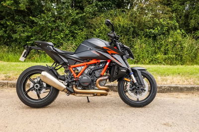 KTM 1390 Super Duke R Evo