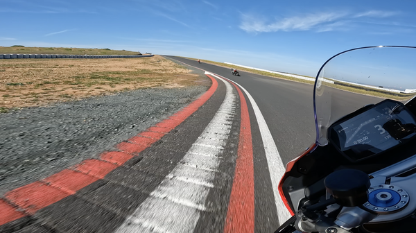 2025 Panigale V2 S - Track helmet cam