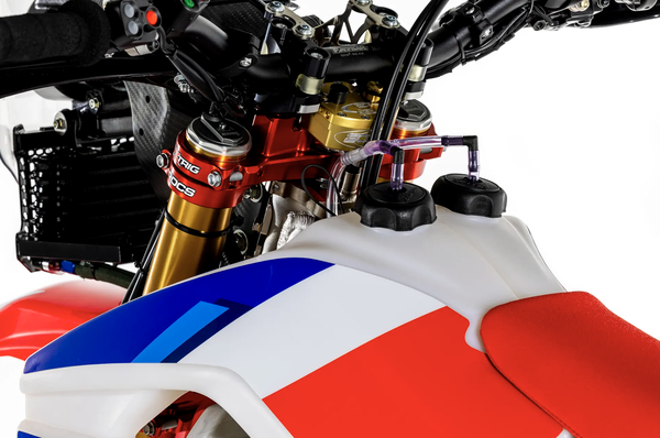 The Honda CRF450RX Rally top clamps