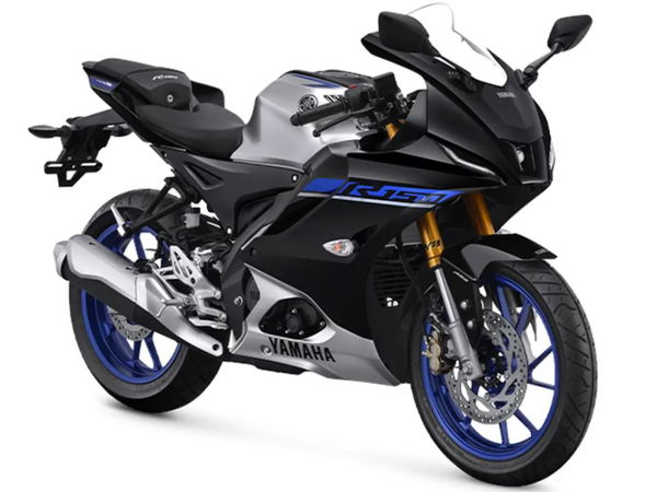 Yamaha R15M