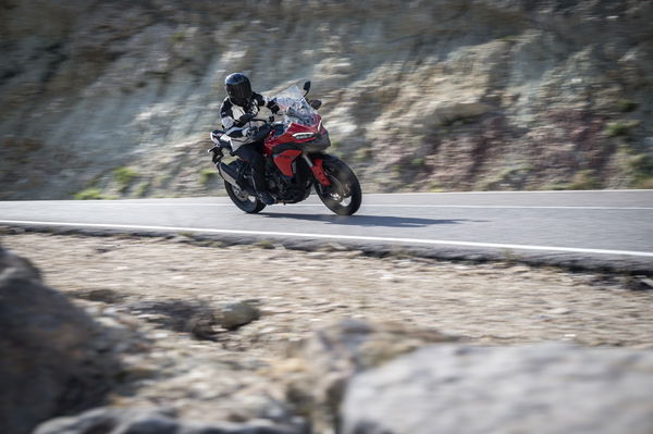 Cornering on the Multistrada V2 S