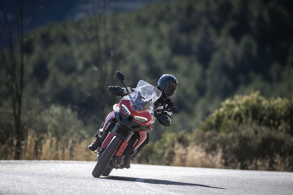 Cornering on the Multistrada V2 S