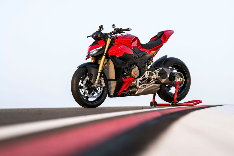 Ducati Streetfighter V4 S