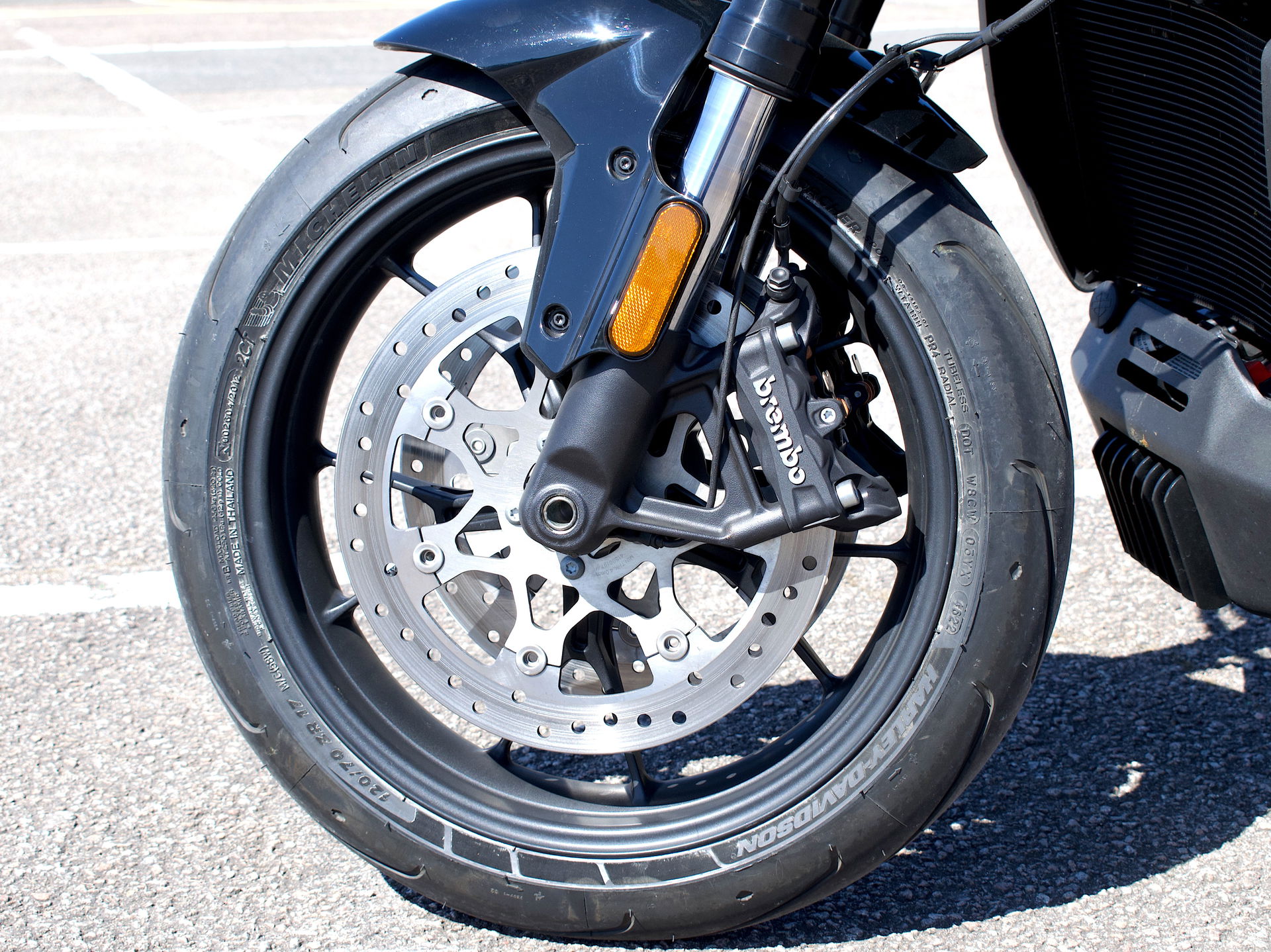 Pan America 1250 ST - brakes