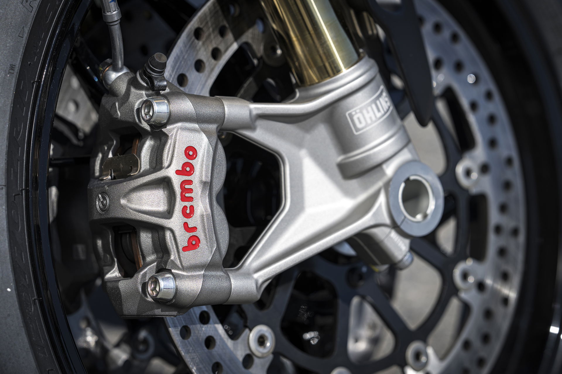 Streetfighter V2 S - brakes