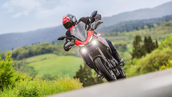 New Yamaha Tracer 7 in action