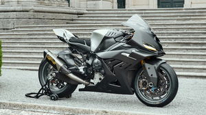 The BMW Concept RR