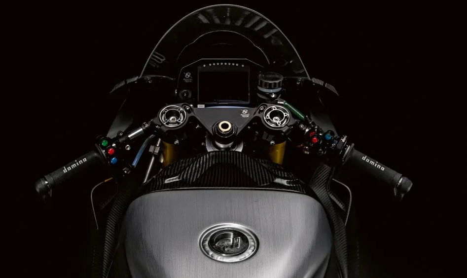 The BMW Concept RR