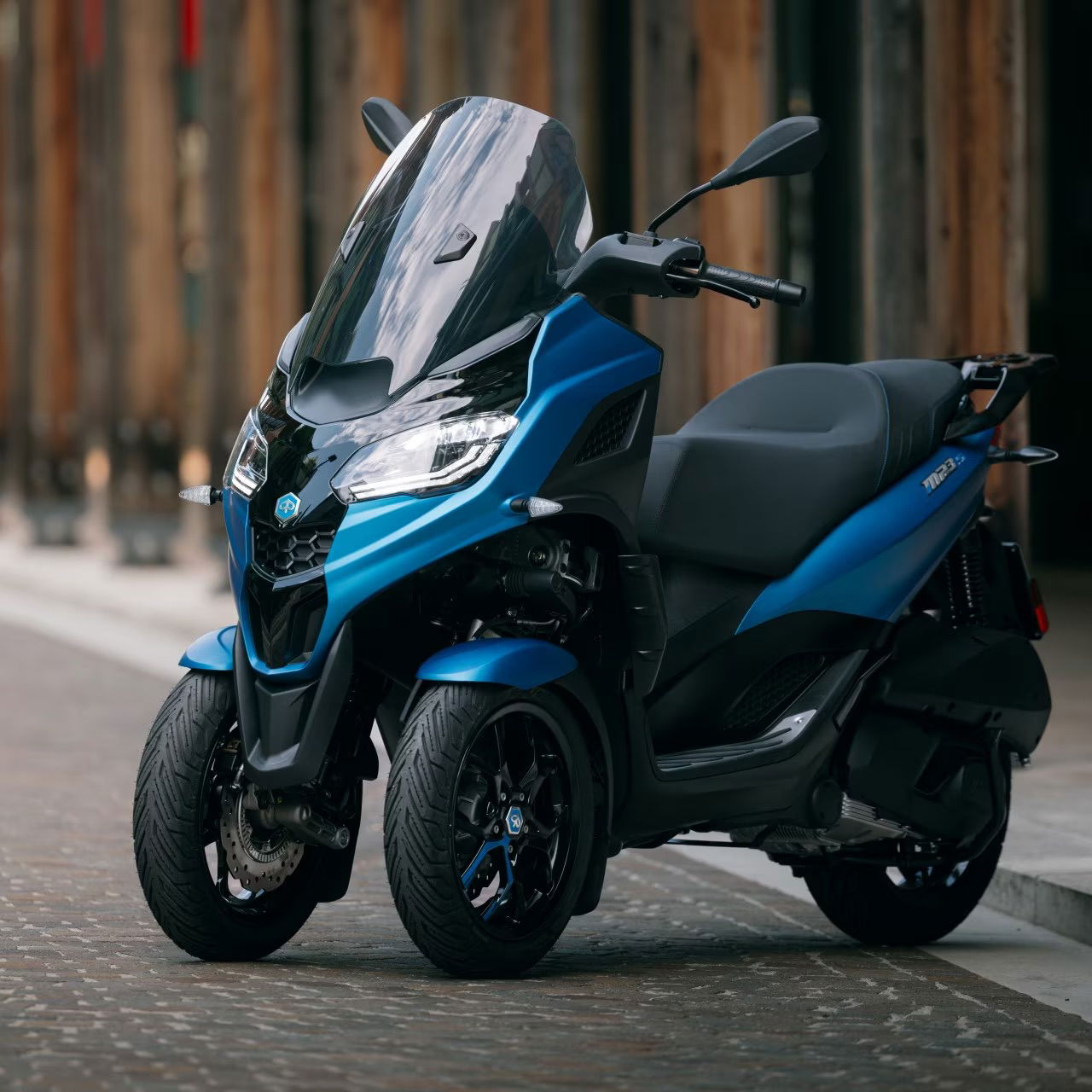 The 2025 Piaggio MP3