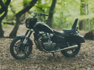 Royal Enfield Collaborates with The Great Frog on Custom Cruiser