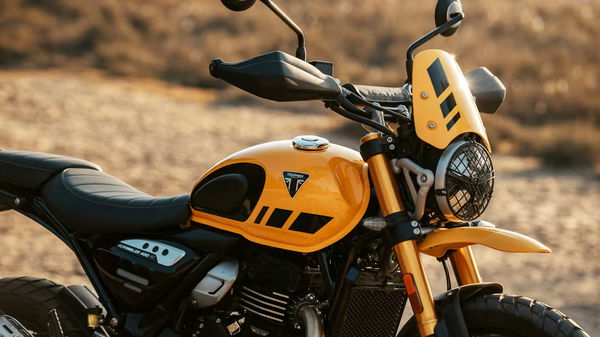 The Scrambler 400 XC - detail