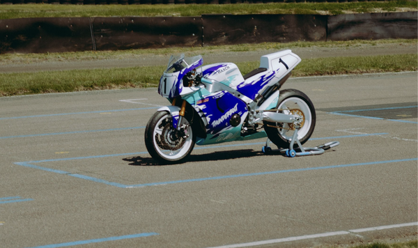 The Haxch Moto YZR900