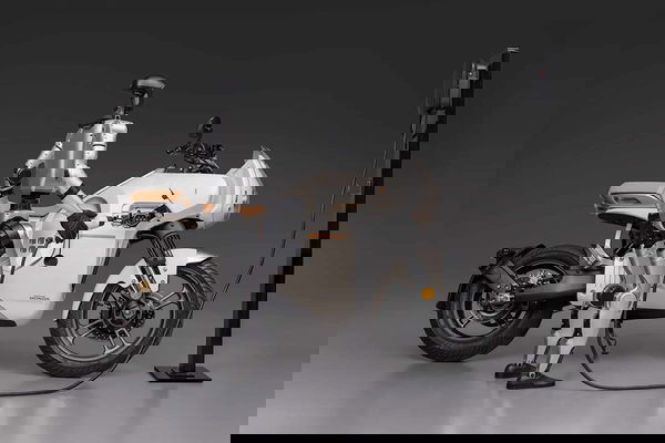 The new Honda E-VO electric cafe racer