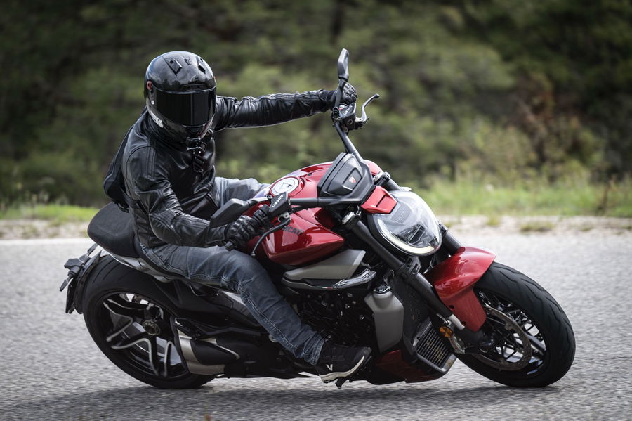The 2025 Ducati XDiavel V4 - riding