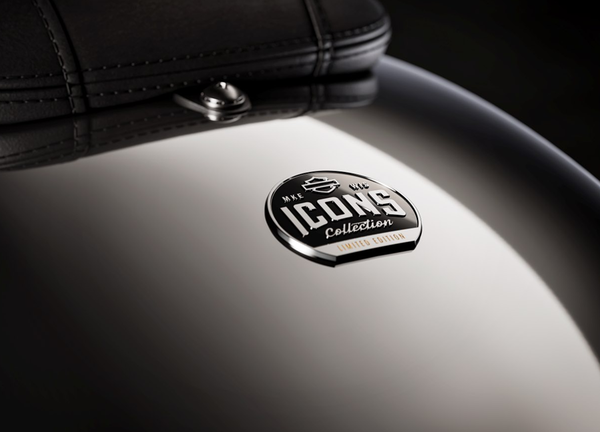 Icons Motorcycle Collection badge
