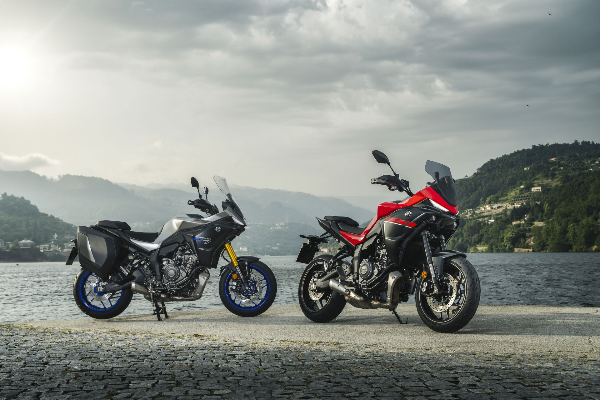 The 2025 Yamaha Tracer 7 GT (L) and Tracer 7 (R)
