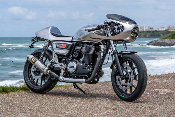 Silver Bullet – Farnham Honda (UK)