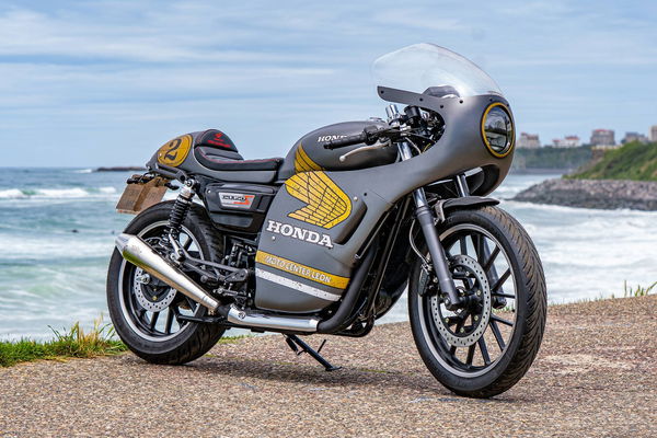 The Rocket Lion – Honda Motor Center León (Spain)