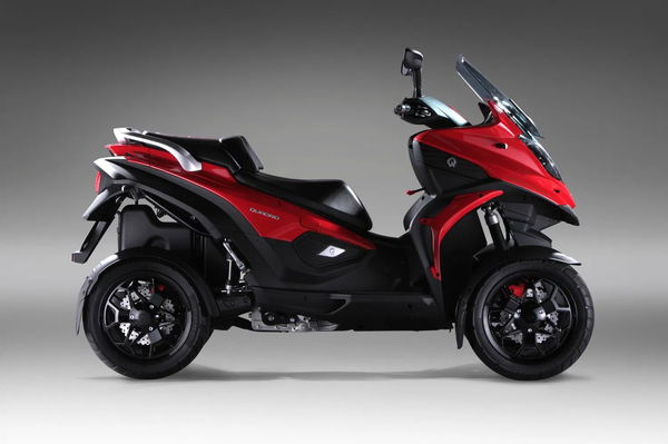 The Quadro Leaning Multiwheel Scooter