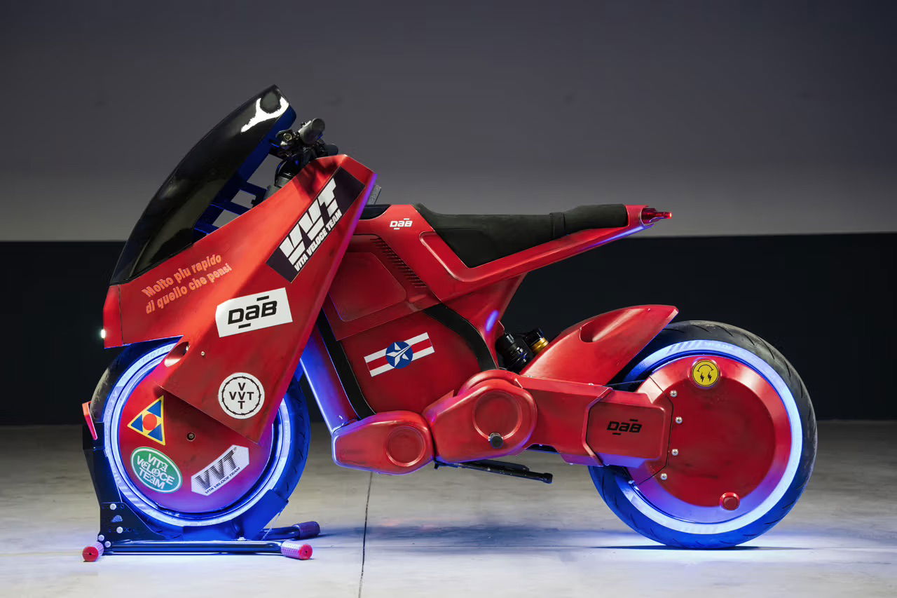 The DAB 1α Akira Replica