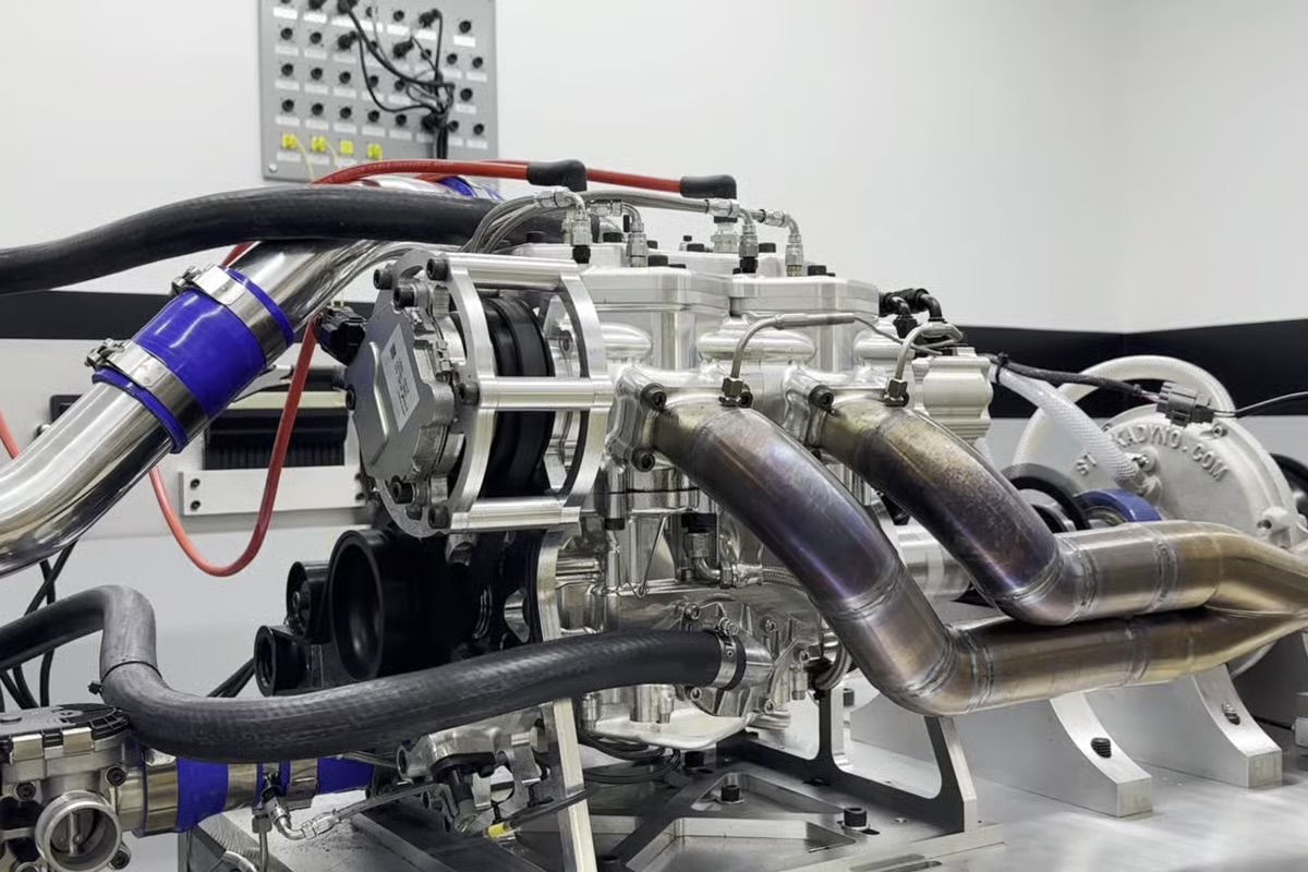 The Alpha Otto Rev Force two-stroke engine