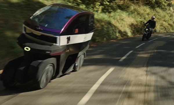 The ÆMotion leaning multi-wheel thingamabob