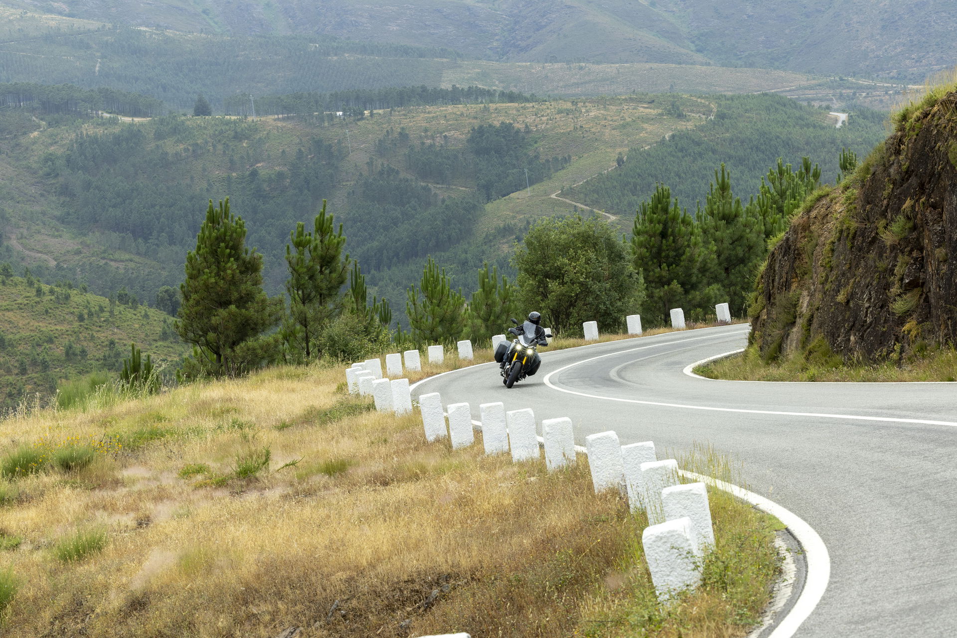 The 2025 Yamaha Tracer 7 GT - riding