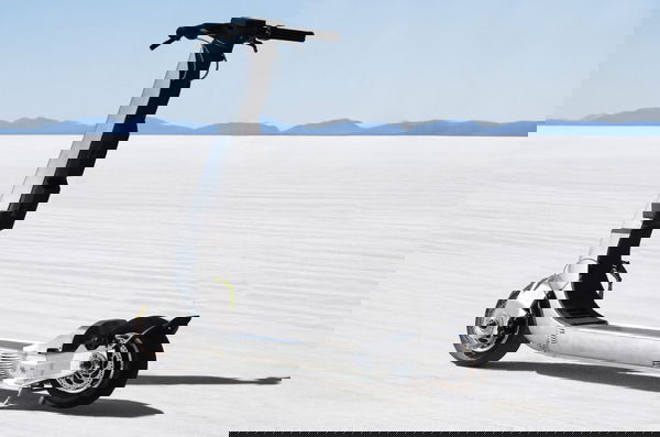 The Bo Turbo 100mph e-scooter