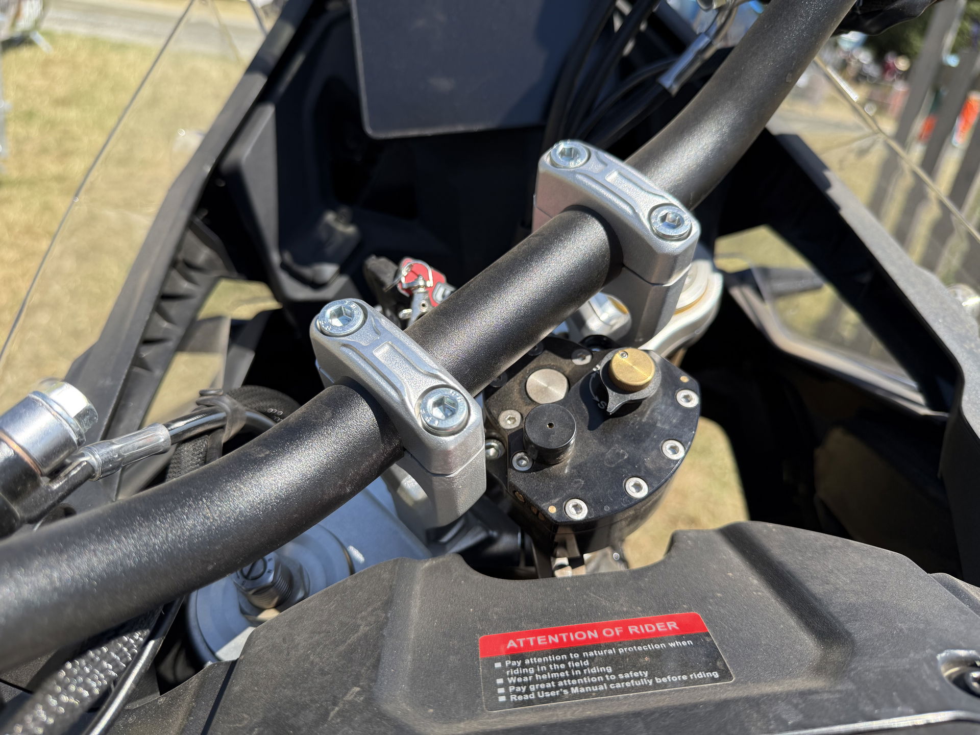 The Voge DS800X Rally - static