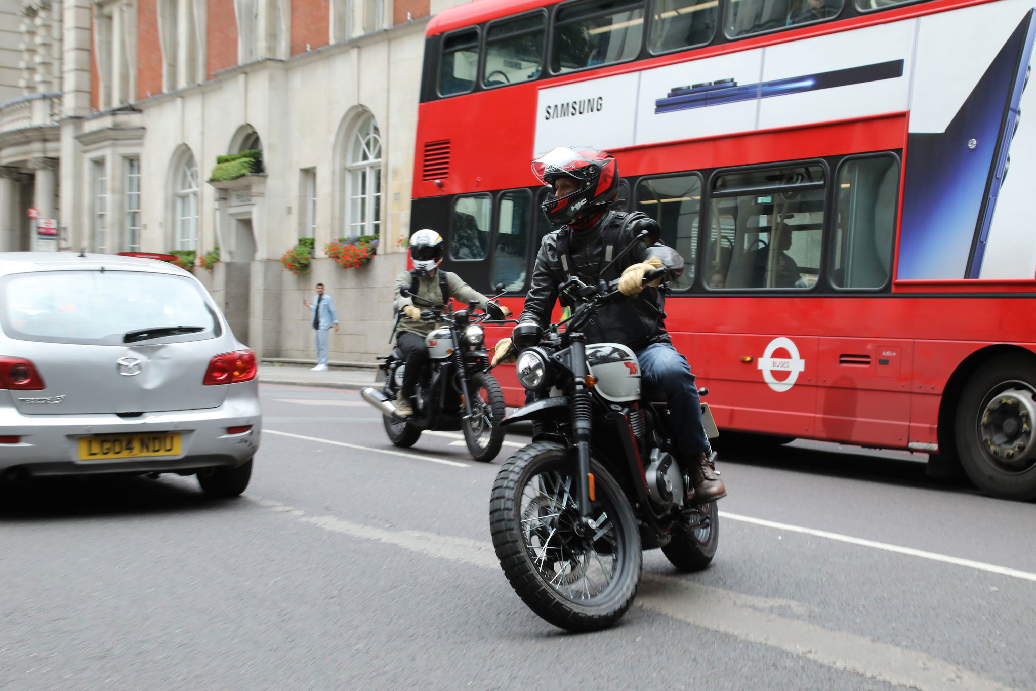Riding the 2026 BSA Scrambler 650 in central London