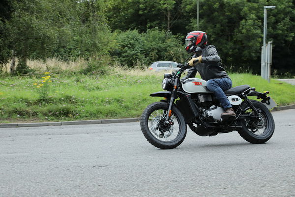 2025 BSA Scrambler 650