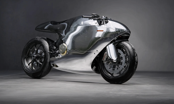 Aluminium and carbon fibre Ducati 821. Credit - Bandit9
