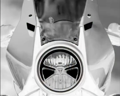 A head on shot of the new Thruxton 400