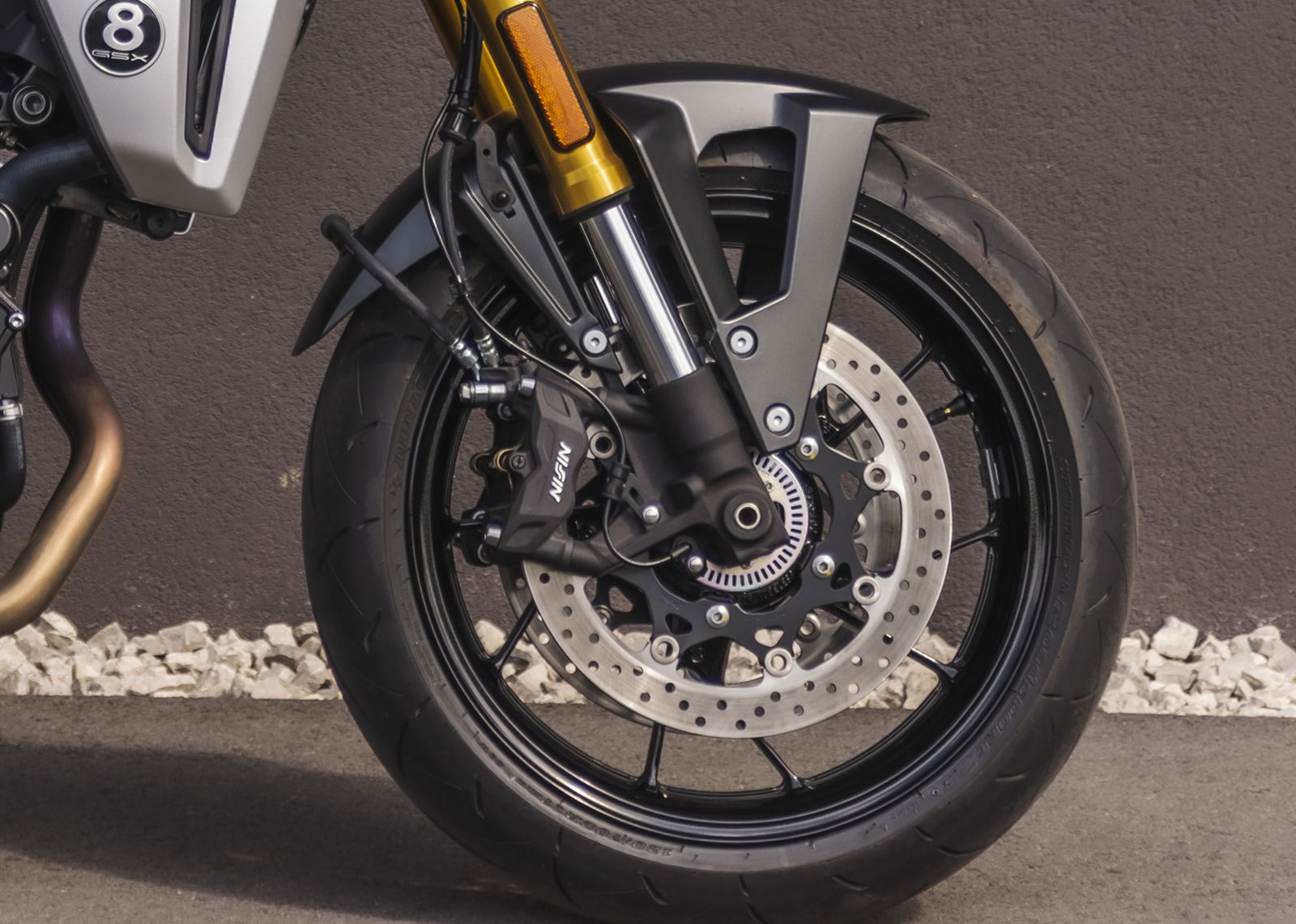 The Suzuki GSX-8T has alloy wheels