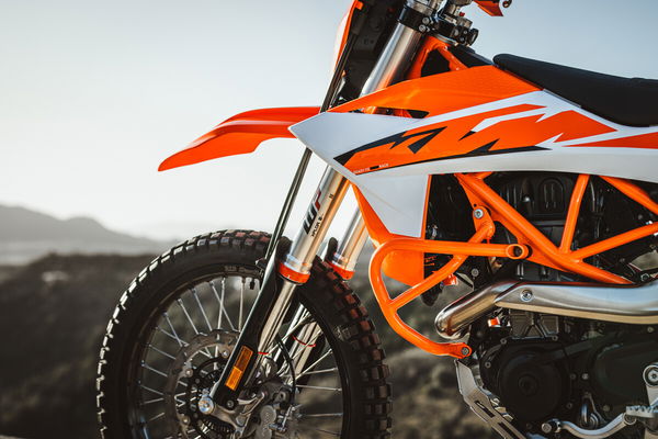 KTM 2026 690 Enduro R