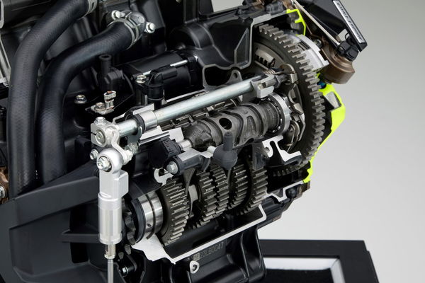 The inner working of the Honda E-Clutch system