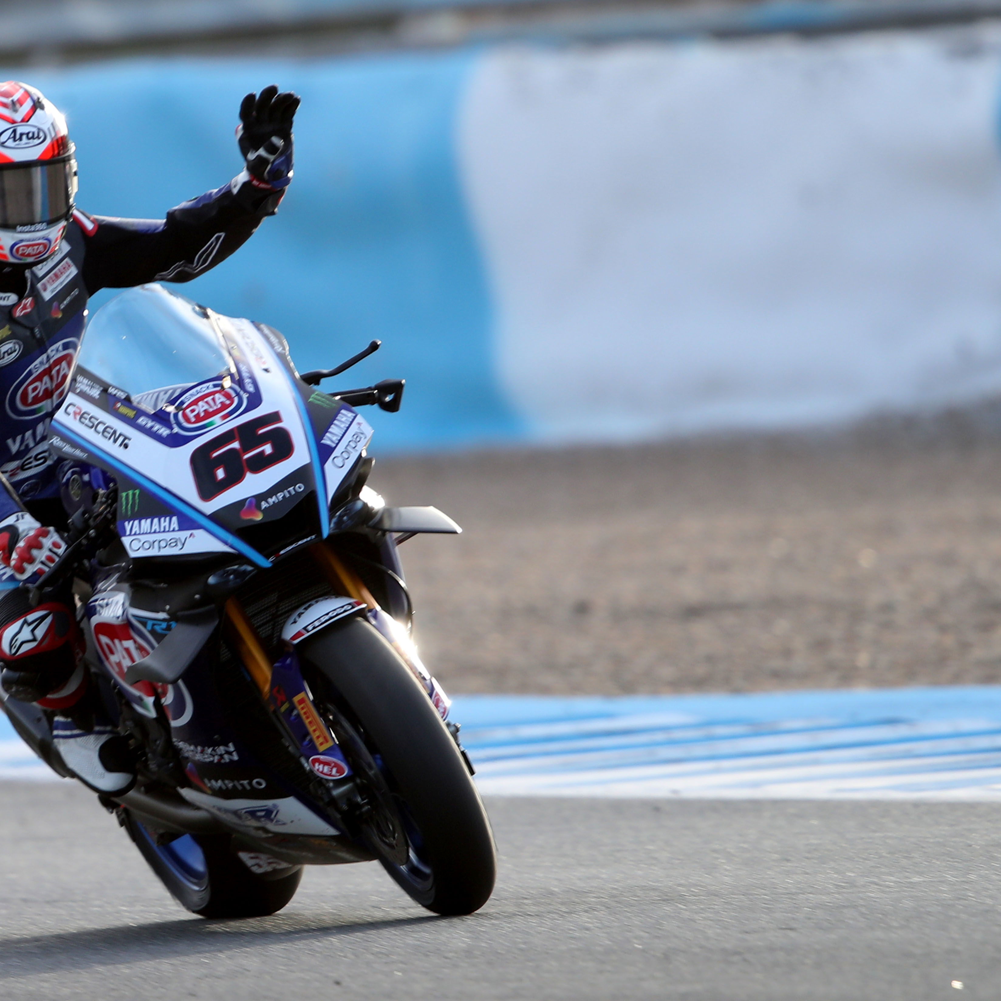 Jonathan Rea riding a Yamaha R1 in 2025. Photo credit - Gold and Goose