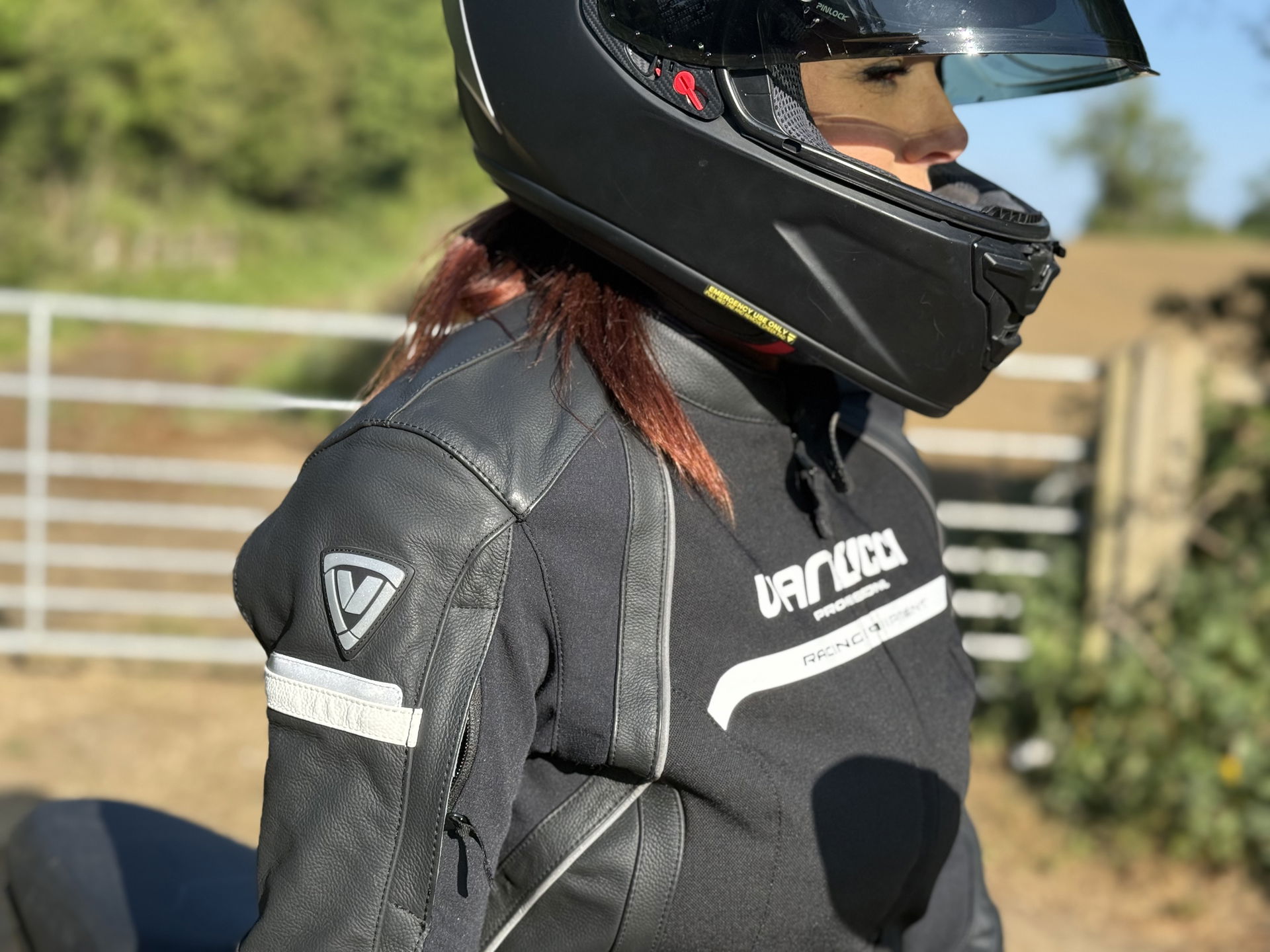 The Vanucci Art XIX women's combi jacket