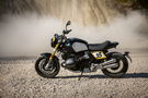 BMW R 12 nineT with the flat tracker accessories package