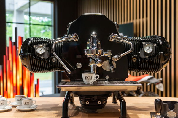 The BMW boxer coffee machine in all its glory