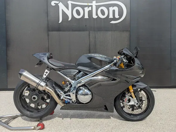 Norton V4SV superbike. Photo credit - Iconic Auctioneers
