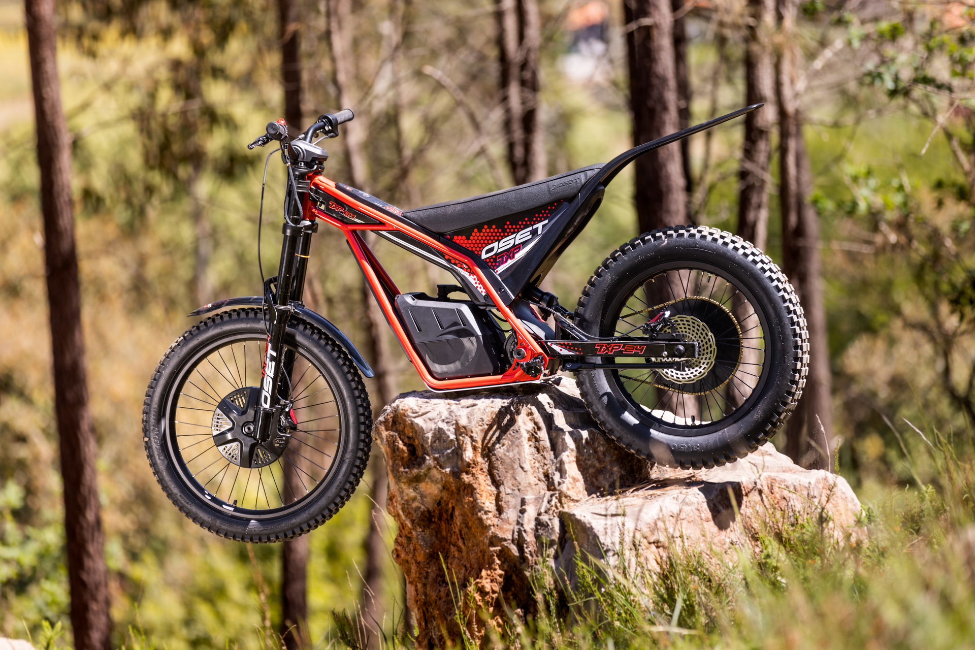The Oset TXP-24 with an enduro seat fitted