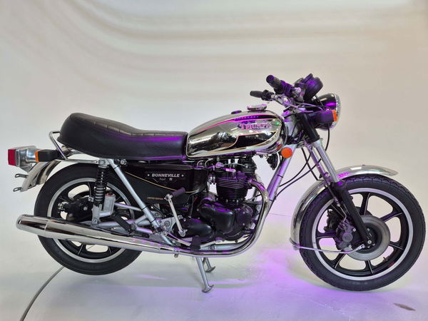 1981 Triumph Bonneville Royal Wedding 750cc is the top prize in the Museum Live raffle