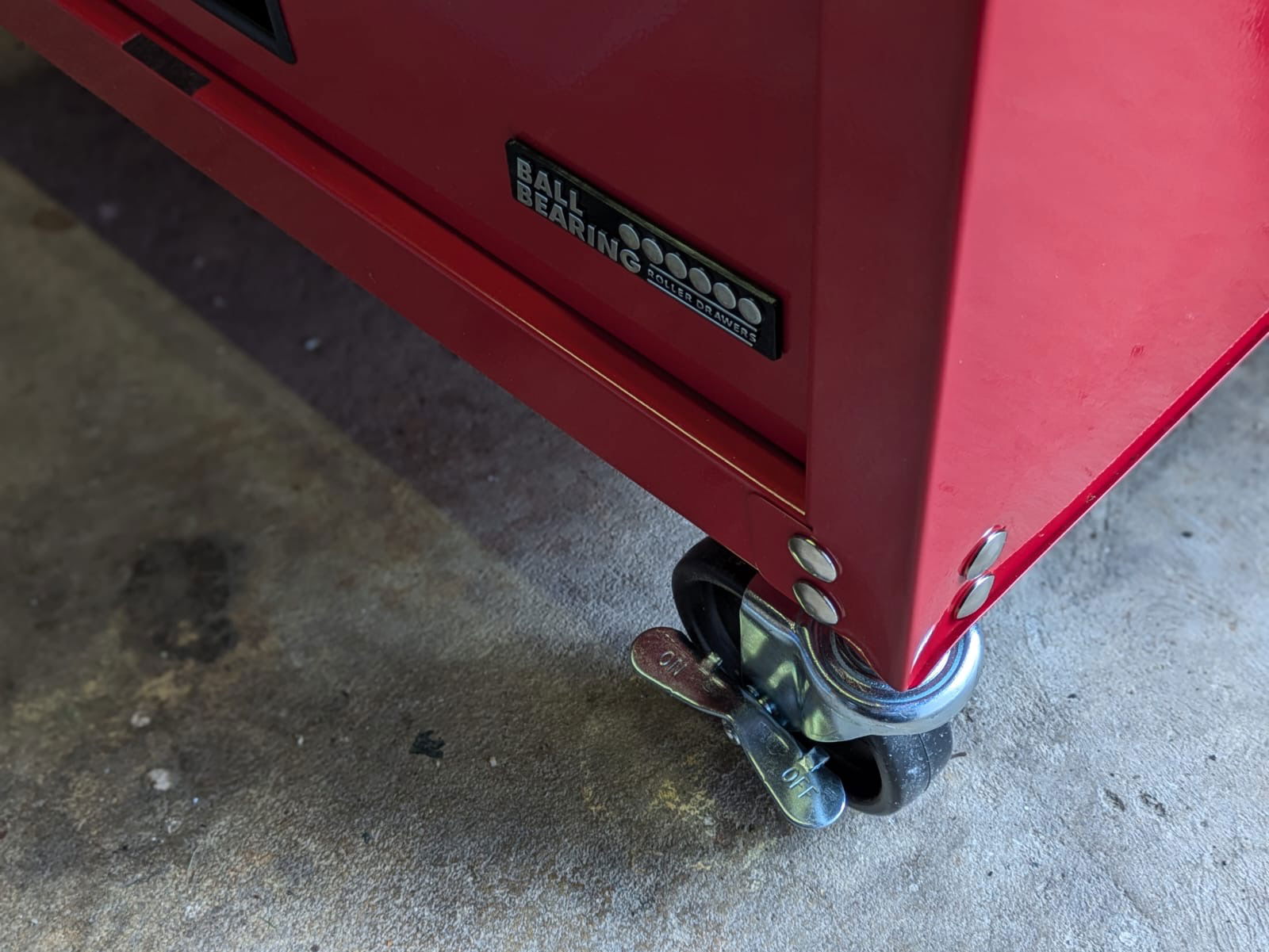 The Clarke CTC1300C Mechanics' Tool Chest & Cabinet Set