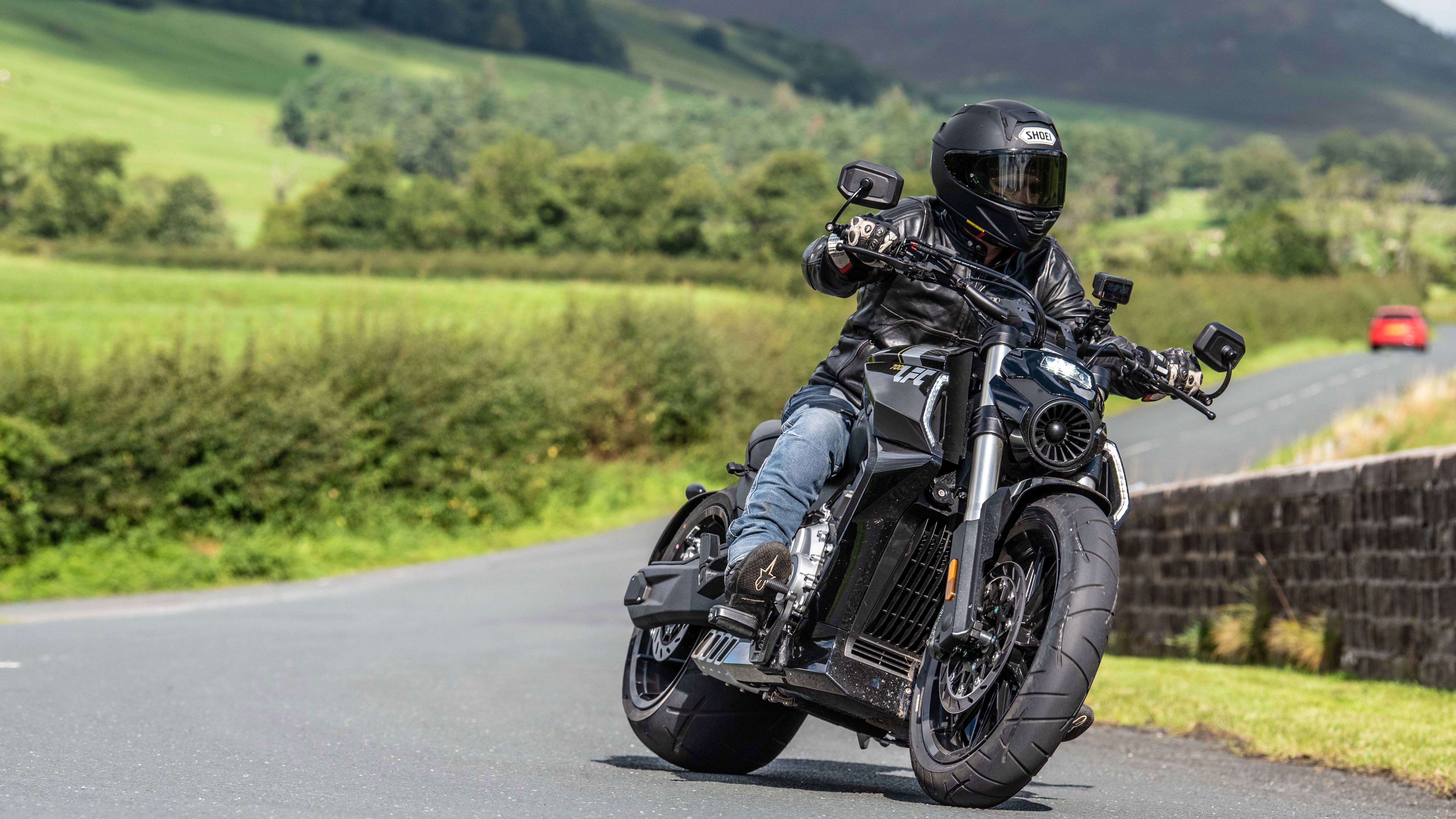 The Benda LFC700 - riding