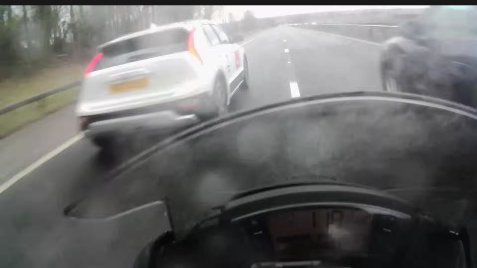 Motorcyclist filtering at 119 mph