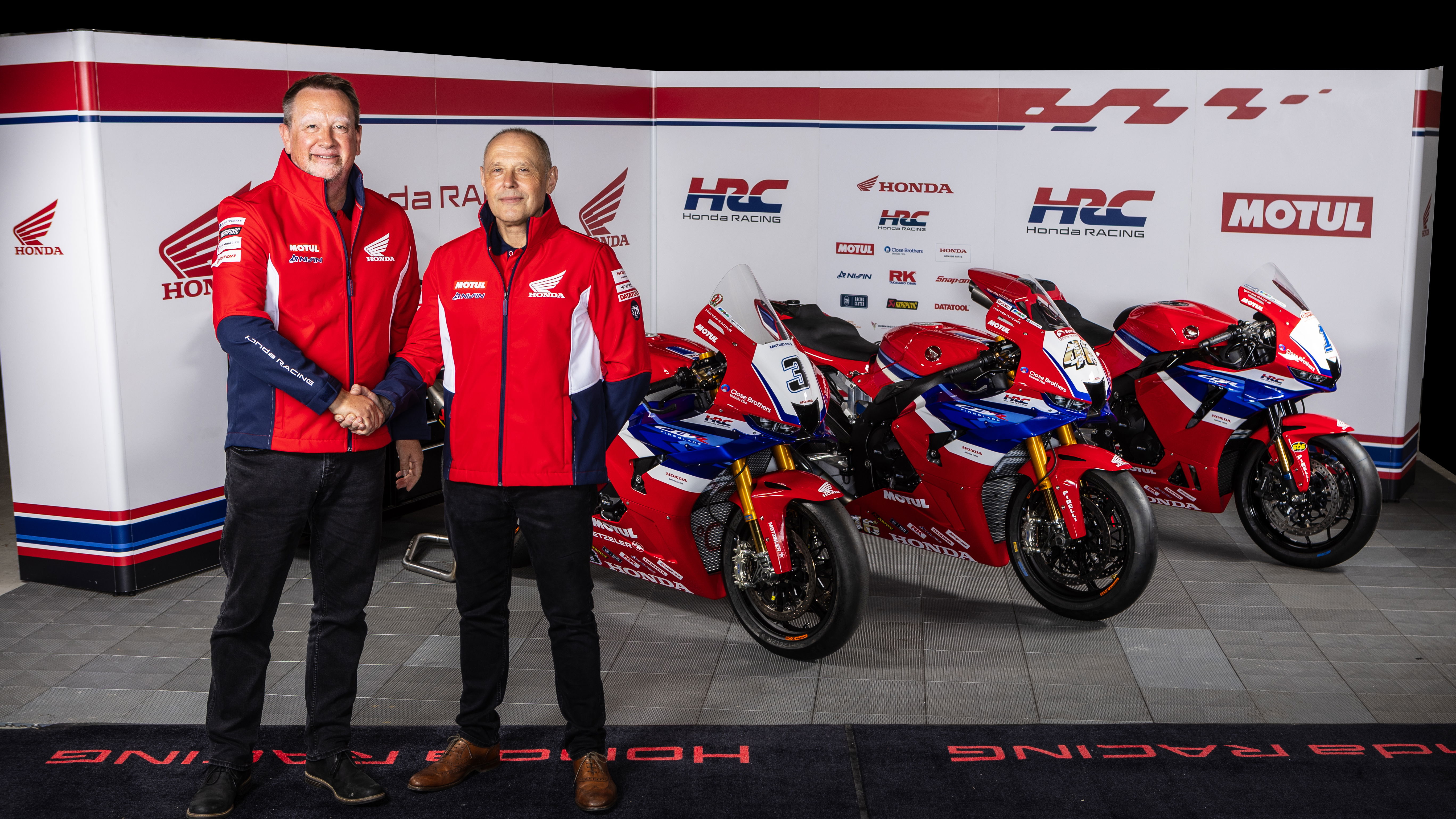 Neil Fletcher alongside Havier Beltran